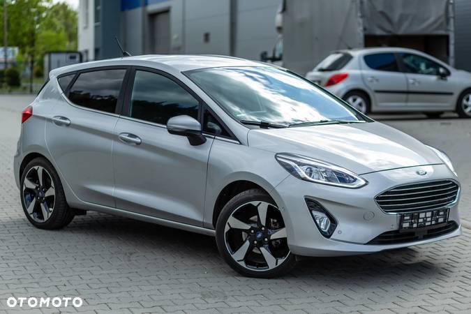 Ford Fiesta - 11