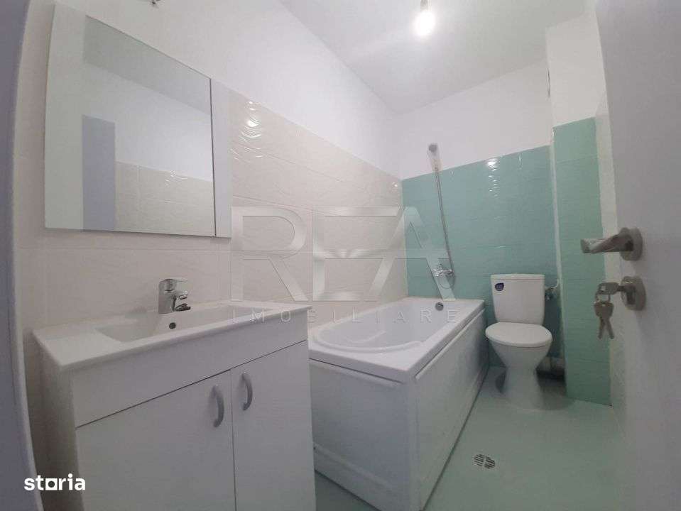Apartament cu 4 camere in zona Trapezului - Imagine principală: 3/14