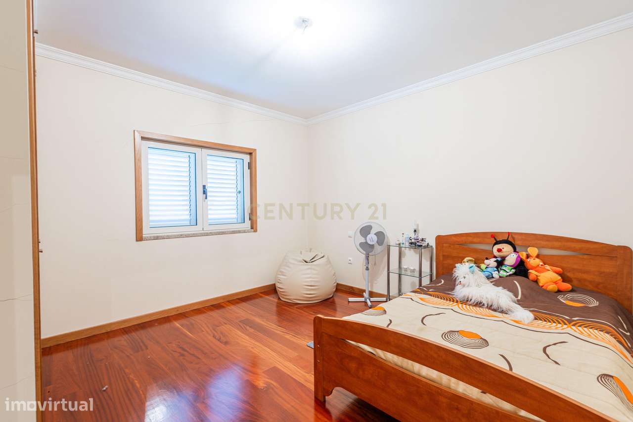 Moradia V4 em Tabuado, Marco de Canaveses - Grande imagem: 4/27