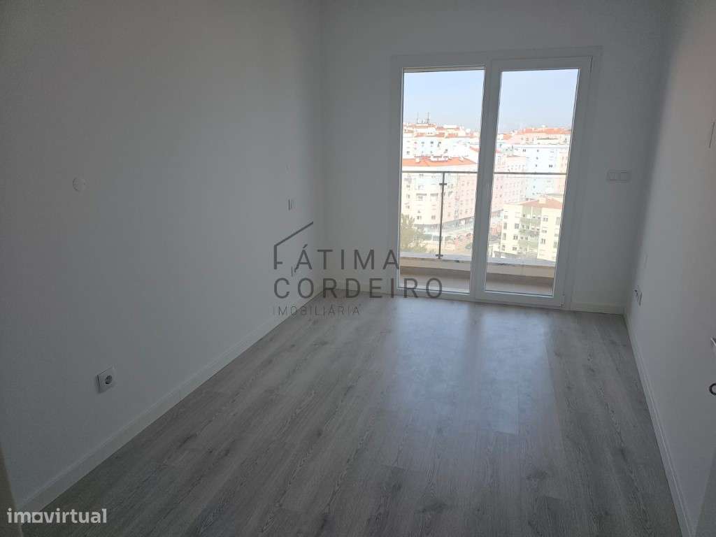 Apartamento T3 em Construção | Zona Premium de Vale de Milhaços - Grande imagem: 4/14