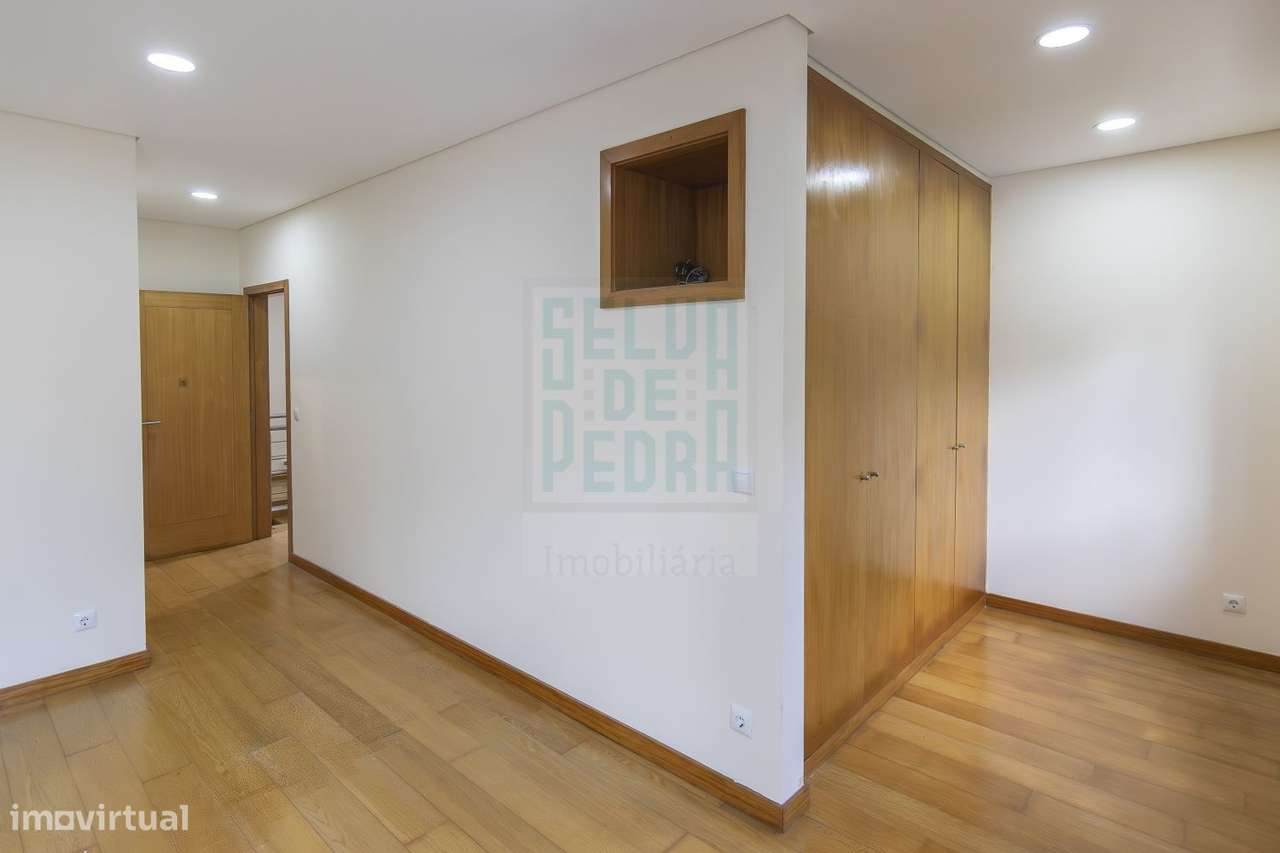 Moradia V4 Viana do Castelo-22