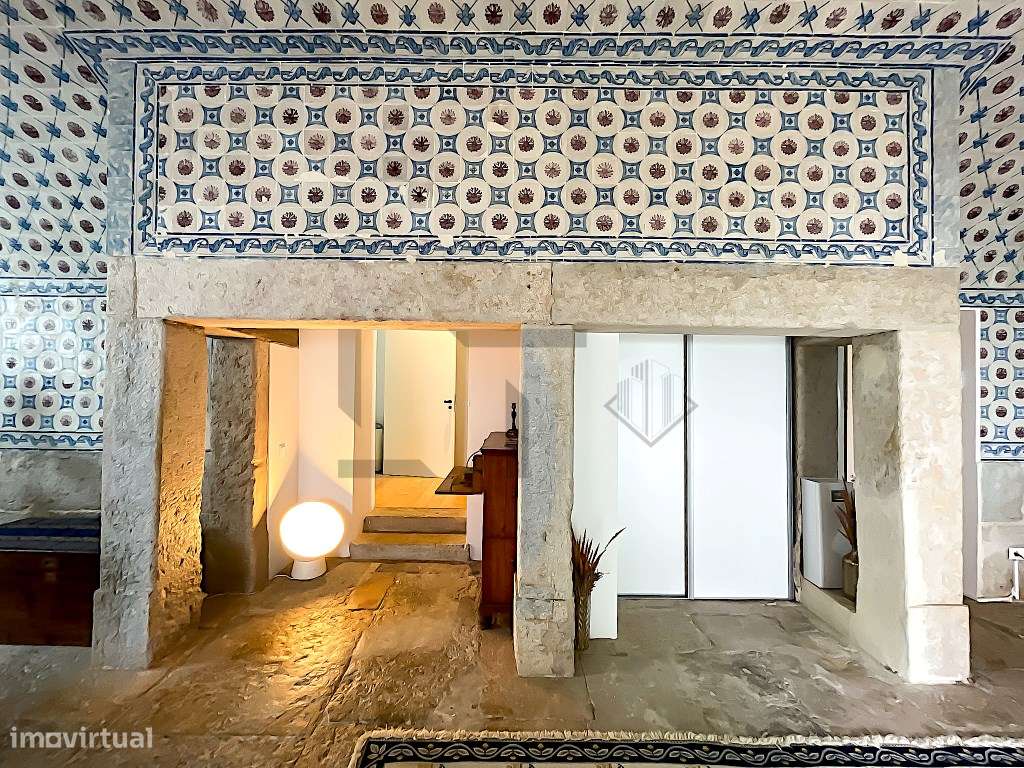 Apartamento T3+1 com Jardim Privado no Palácio Vila Garcia para Ven...-24