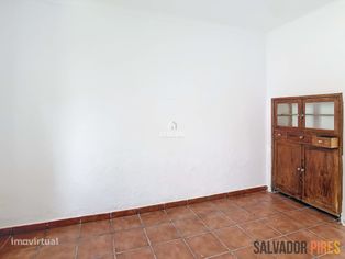 Moradia T3 com excelente espaço exterior - Grande imagem: 2/24