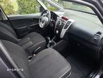 Kia Venga 1.4 CVVT Attract - 12