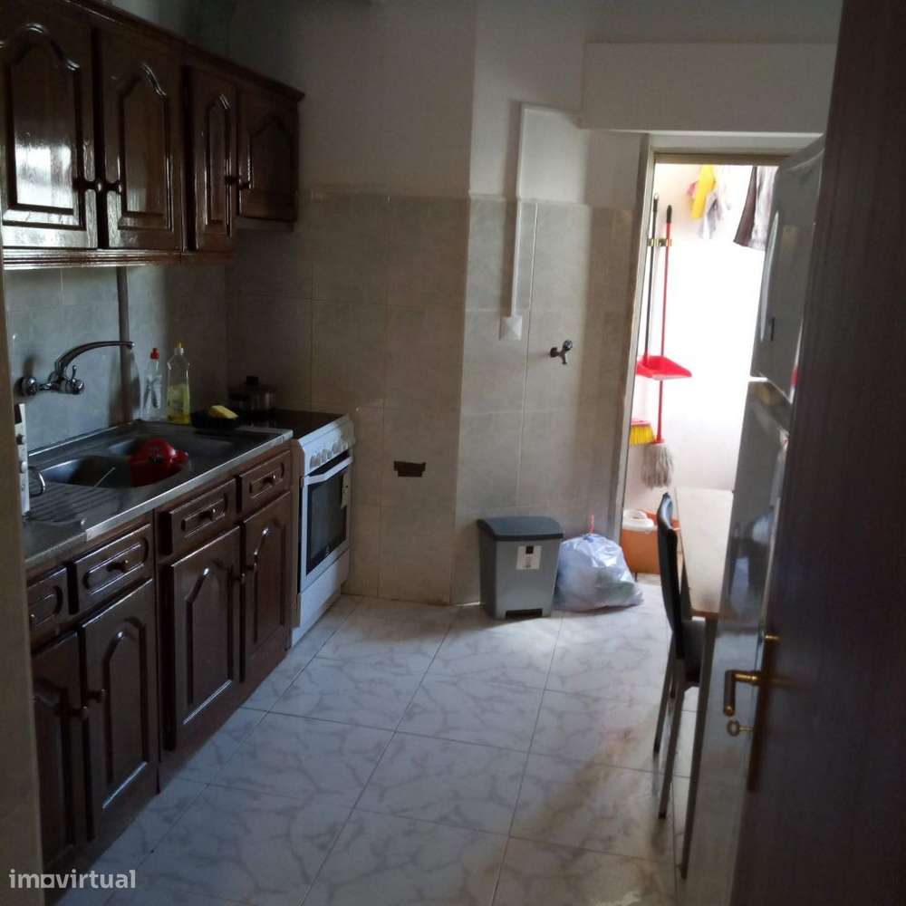 Quarto Suite Linha de Sintra - Agualva/Cacém - Grande imagem: 5/12