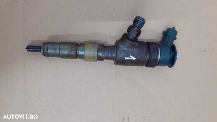 Injector Ford Focus 3 1.5 tdci cod 0445110489 - 1