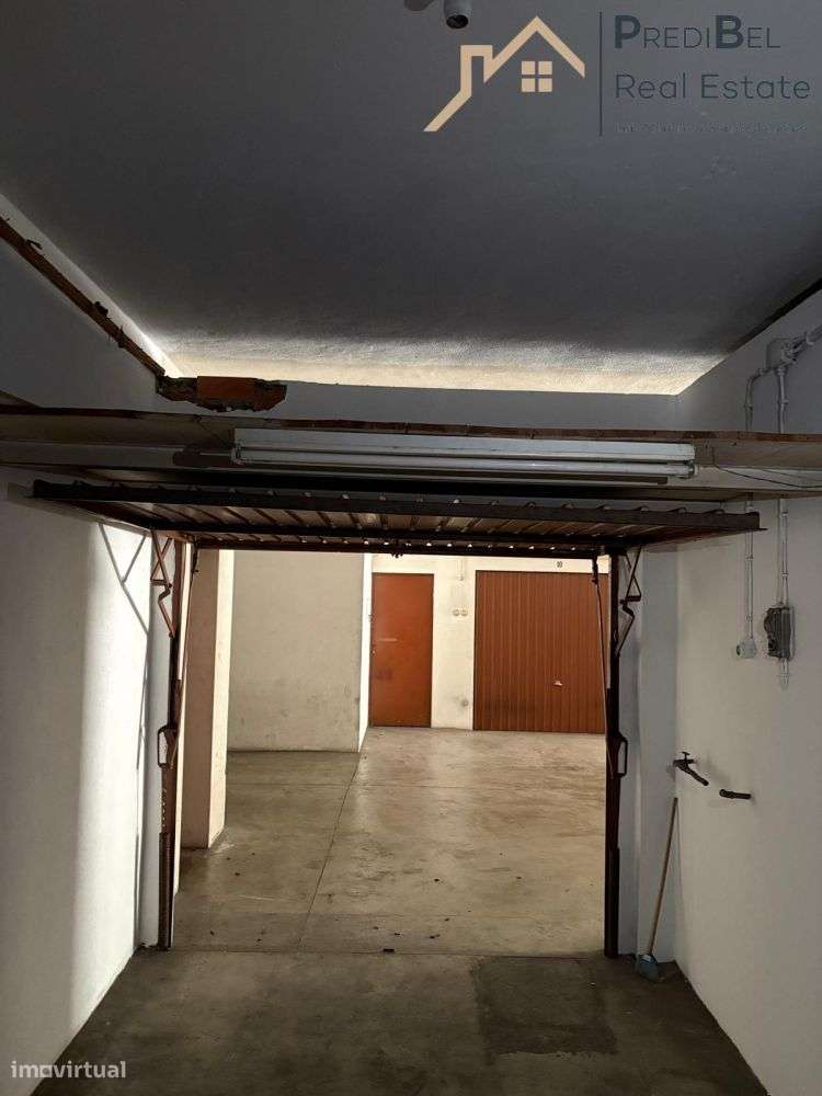 Garagem box Monte Abraão - Grande imagem: 5/12