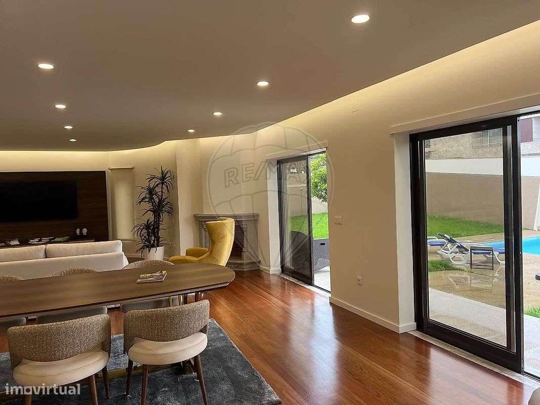 Moradia T4 para venda-11