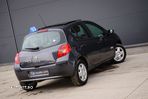 Renault Clio - 6