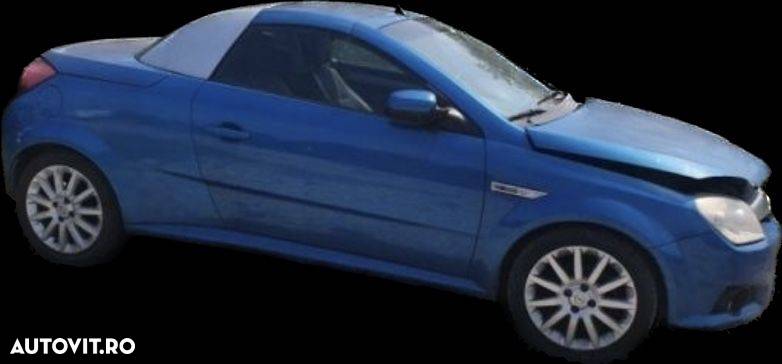 Dezmembrez Opel Tigra 1.4 far ușa motor cutie viteze  alternator Electromotor bara fata spate lampa far jante - 2