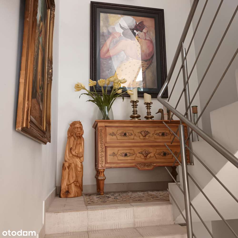 Rezydencja z Potecjalem Inwestycyjnym - Pełny obrazek: 5/7