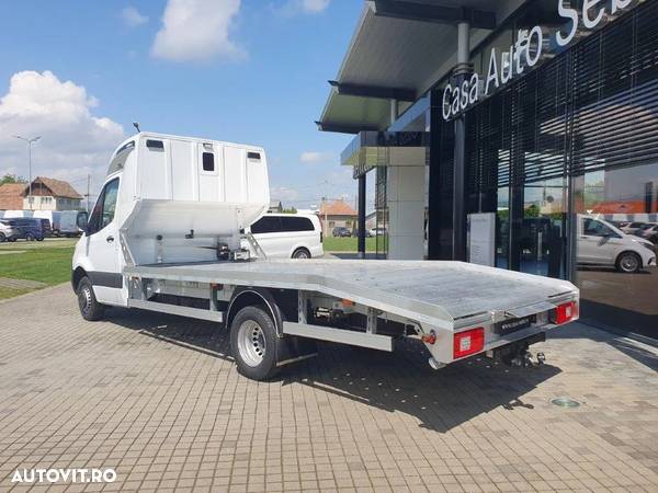 Mercedes-Benz Sprinter 519 - 3