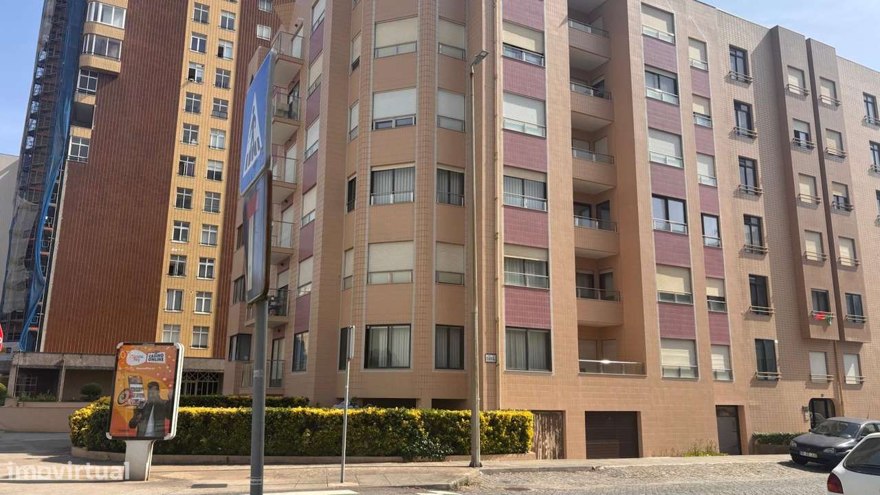 Oferta da Escritura e Registo .Apartamento T2  na Póvoa de Varzim-21
