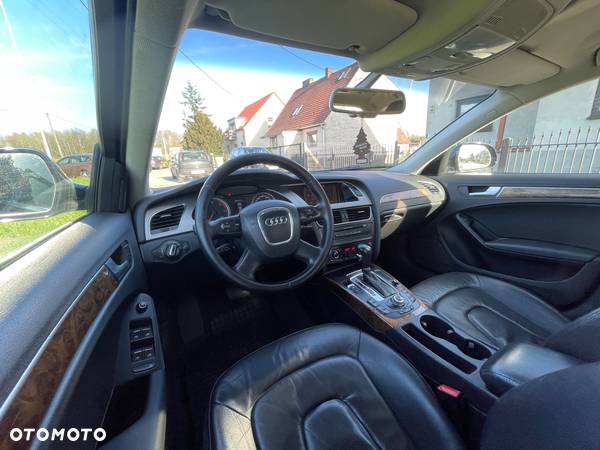 Audi A4 Avant 2.0 TDI DPF multitronic Attraction - 31