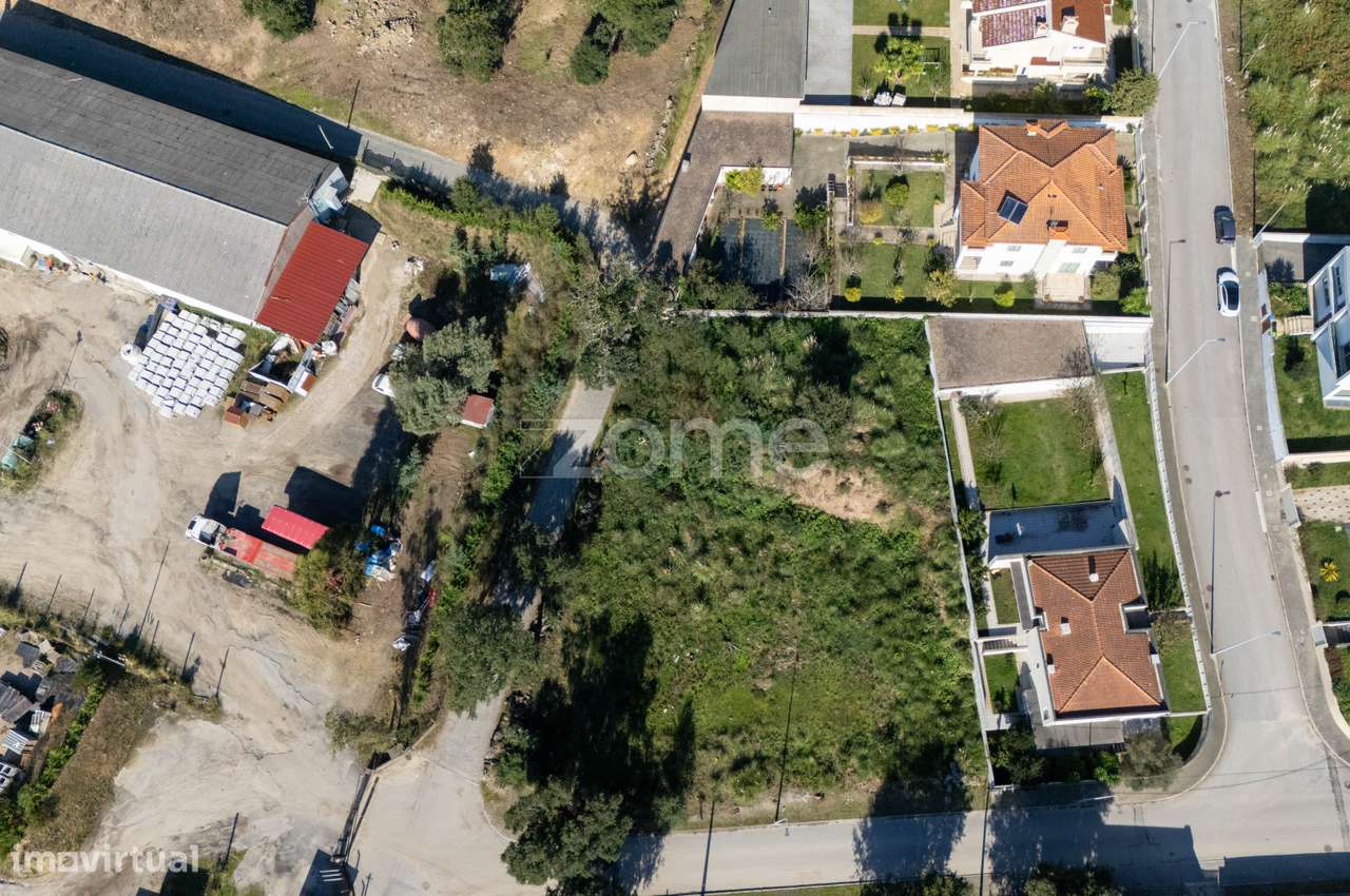 Terreno loteado com 890m2 em Canelas - Vila Nova de Gaia - Grande imagem: 4/24