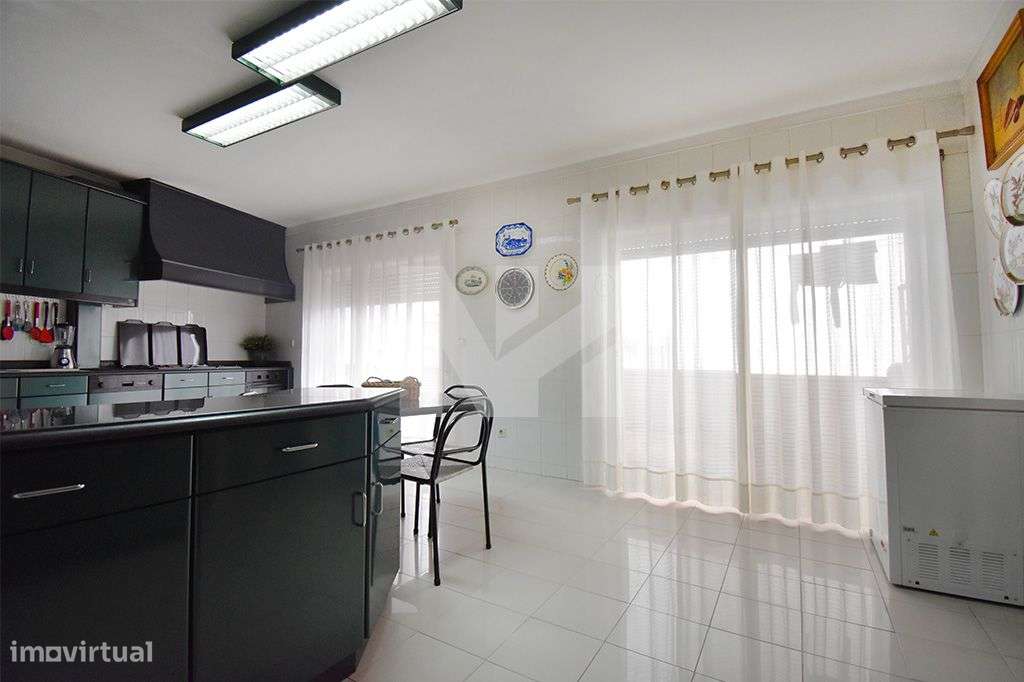 Apartamento T4 | Duplex | Centro | Santo Tirso-15