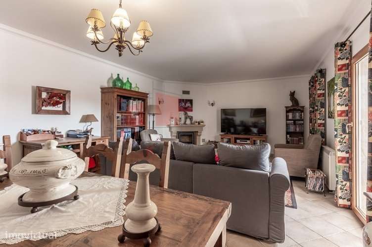 Apartamento T3 no centro da Malveira-8