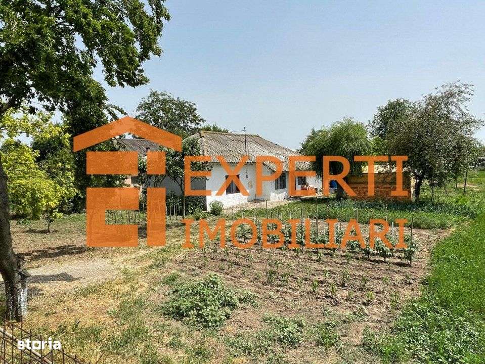 Casa e vanzare, situata in MIHAIL KOGALNICEANU - Imagine principală: 3/14