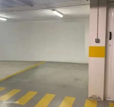 Estacionamento para arrendamento em Telheiras - Grande imagem: 5/5
