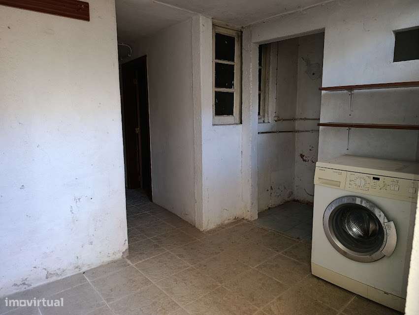 Moradia T4 p/remodelar, Póvoa, Figueira de Lorvão, a 20 km de Coimbra-37