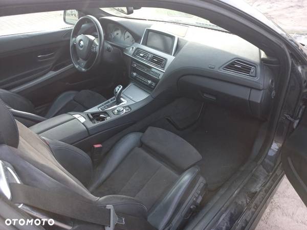 BMW Seria 6 650i xDrive - 13