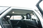Toyota Avensis Combi 1.8 Life - 21