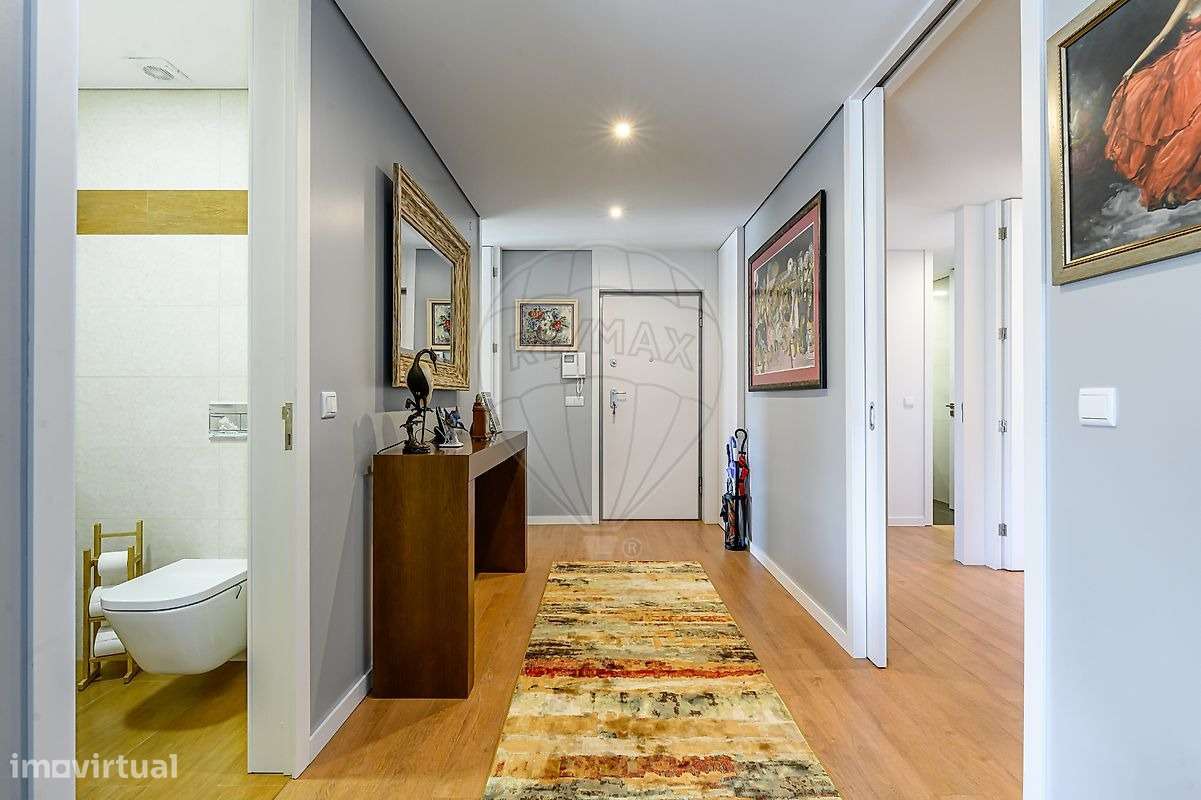 Apartamento T5 de Luxo Penthouse com terraço-10
