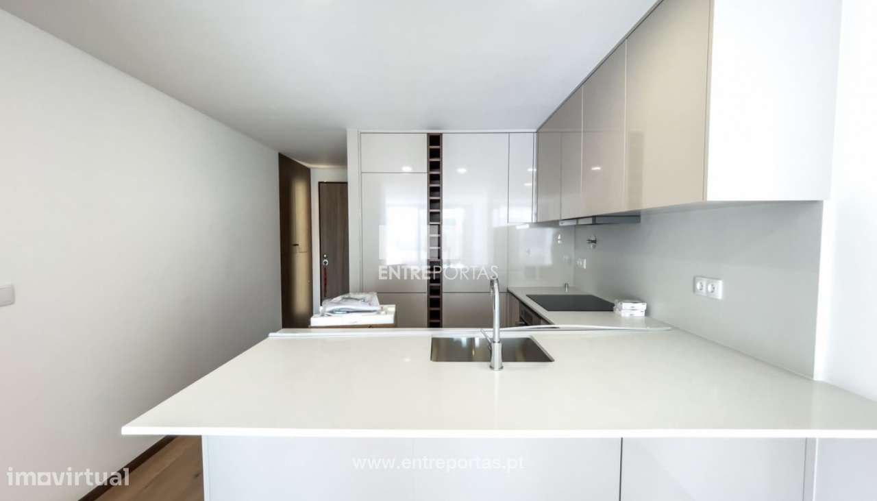 (Arrendar) apartamento T2 Novo, Centro da Cidade, Viana do Castelo - Grande imagem: 4/18