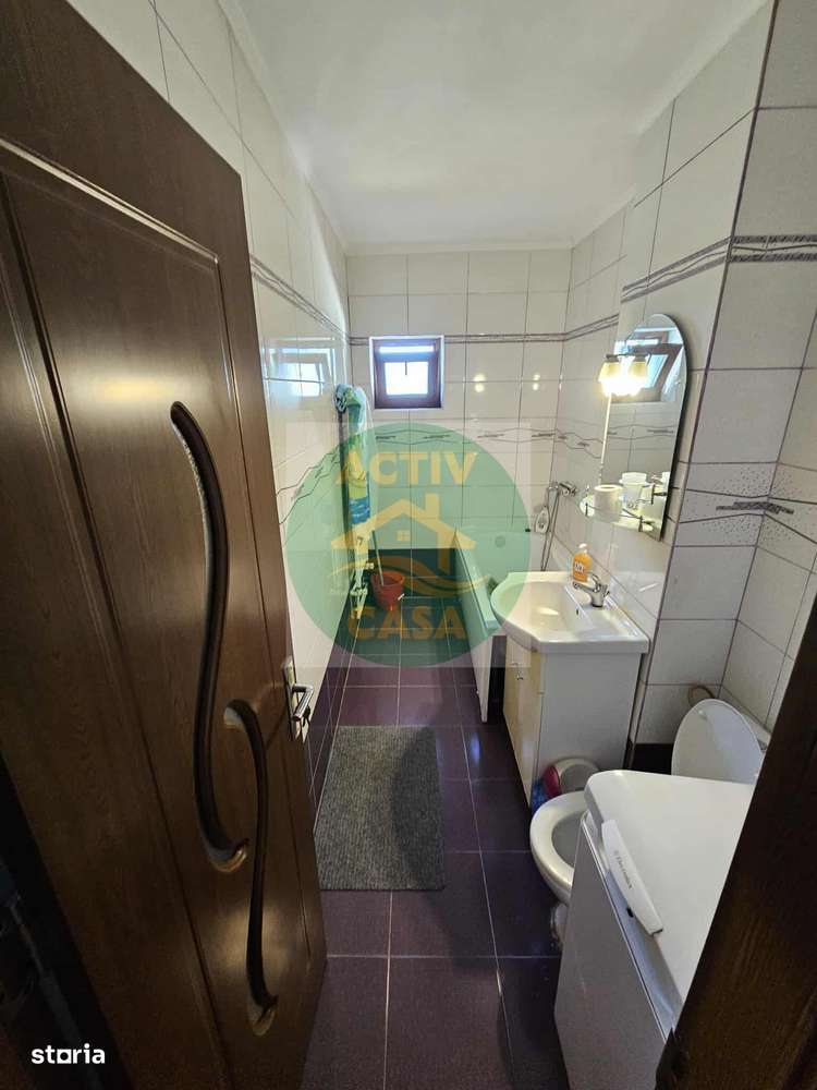 Apartament 2 camere, etaj 2. zona Piata Mare - Imagine principală: 5/10