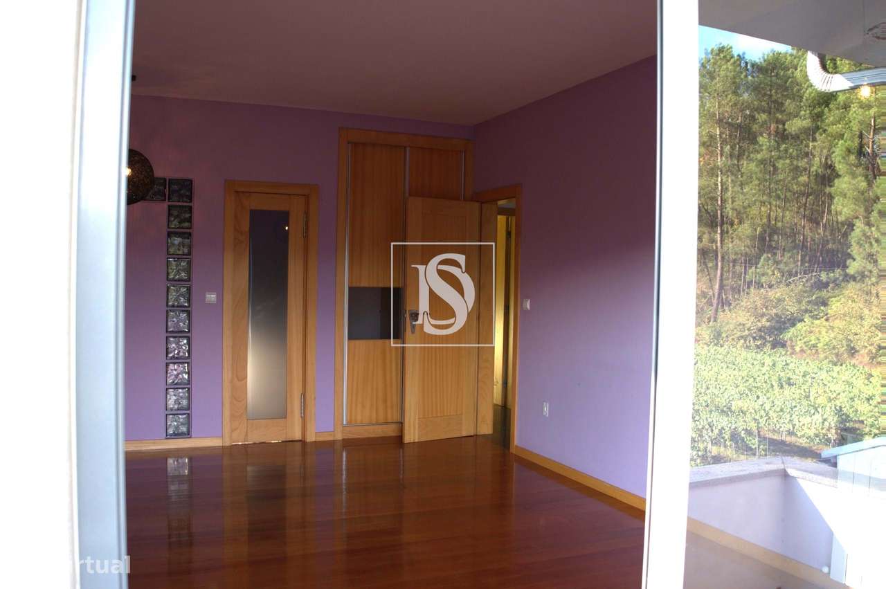 Moradia Isolada T5 em Monção-27