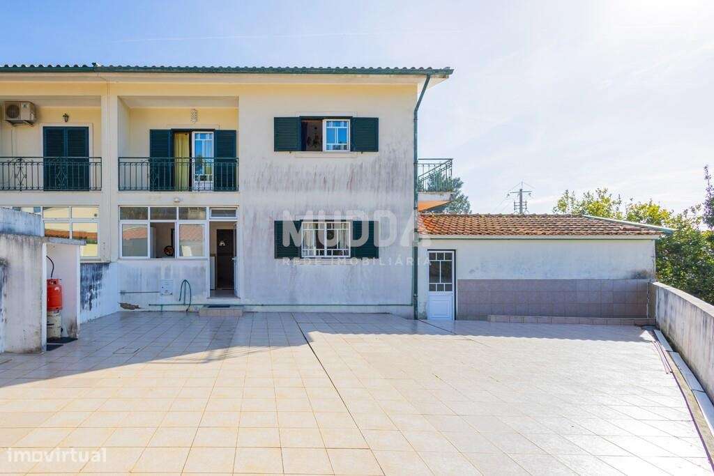 Moradia T4 à venda em Mataduços, Esgueira, Aveiro – Espaço, Conforto e-38