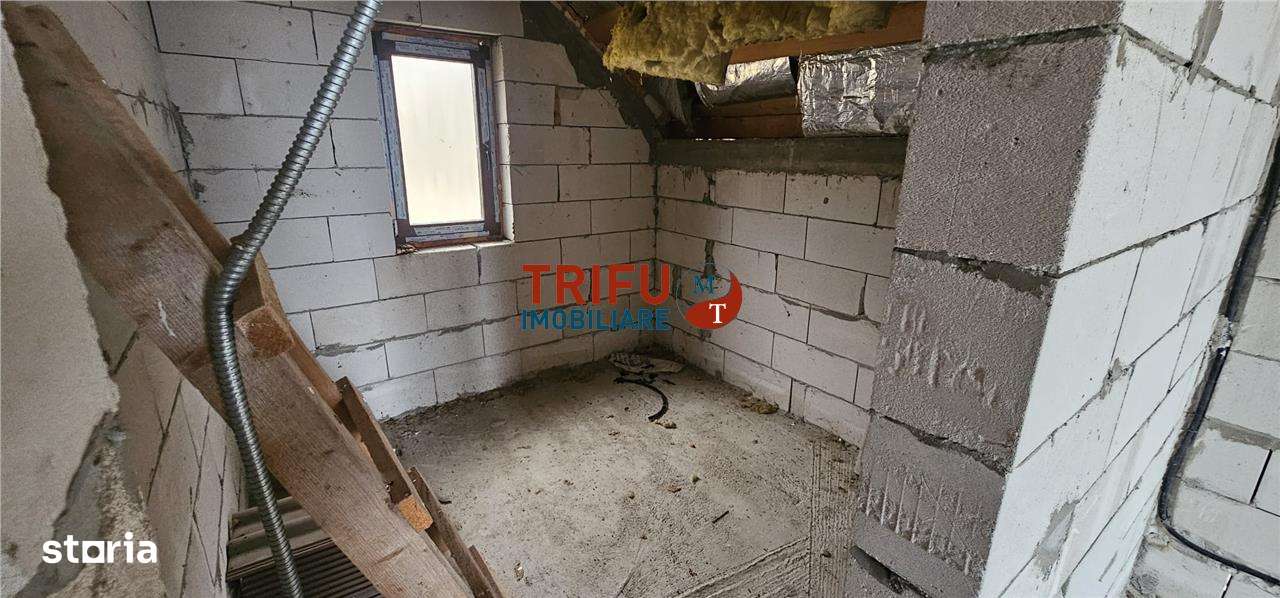 Casa de vanzare la rosu S+P+M si teren 1062 mp zona Micesti-10