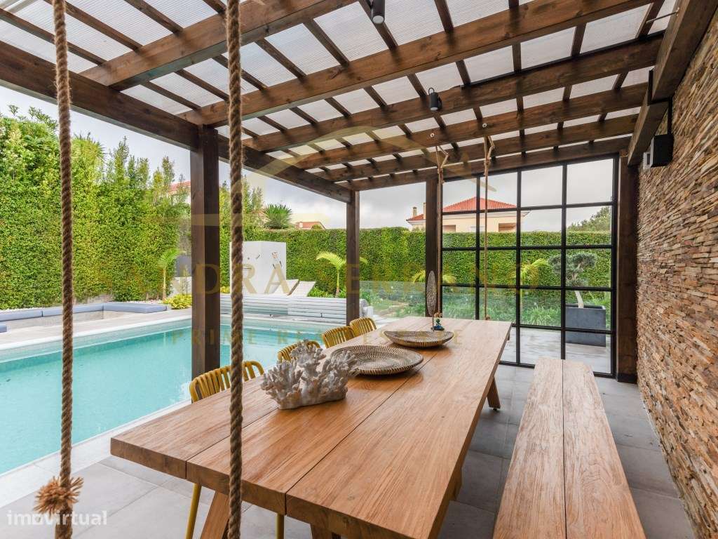 Moradia de arquitetura contemporânea com 5 Suítes-19