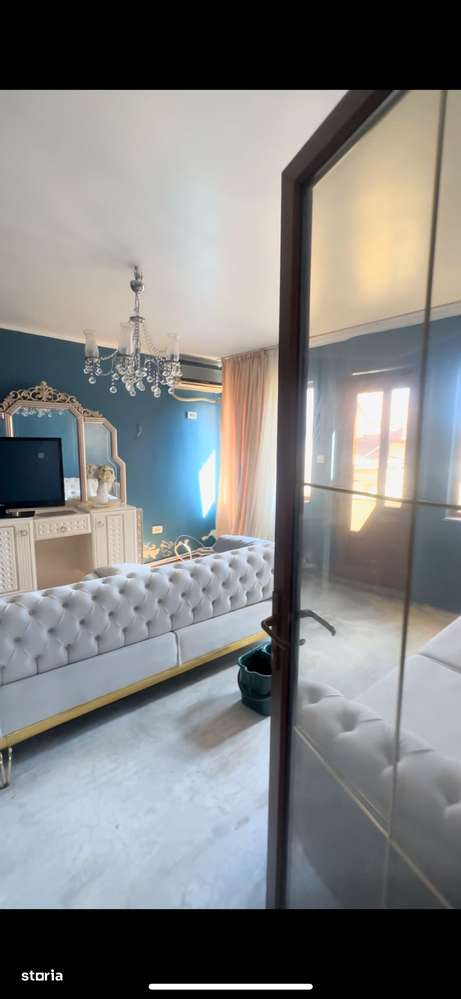 Vila de vanzare in Centrul Constantei - Imagine principală: 4/13