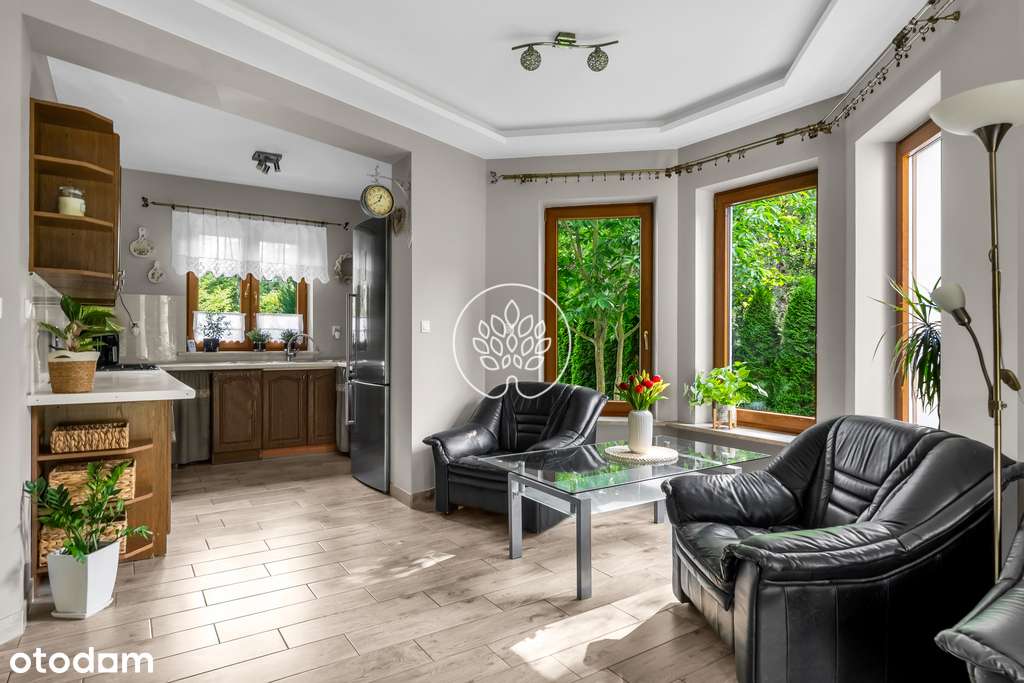 Urokliwy dom jednorodzinny w otoczeniu natury! - Pełny obrazek: 5/14