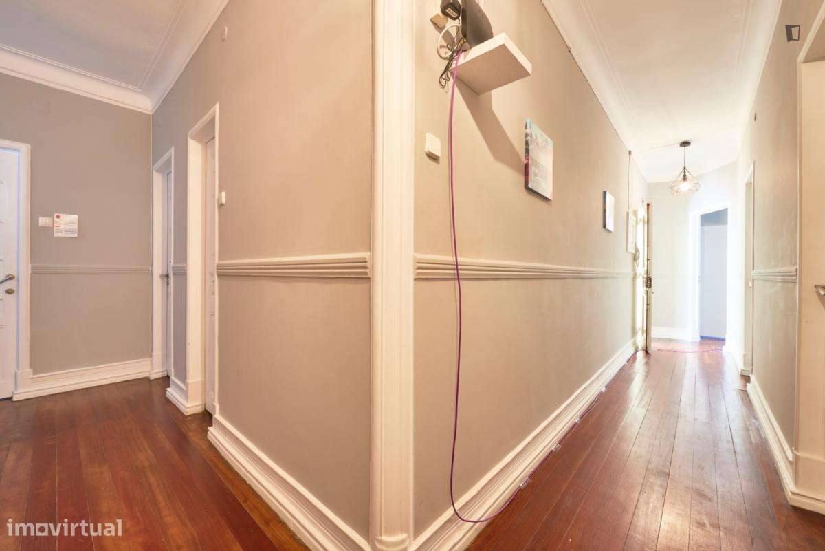 Quarto - localizado em Entrecampos Lisbon - Grande imagem: 5/10