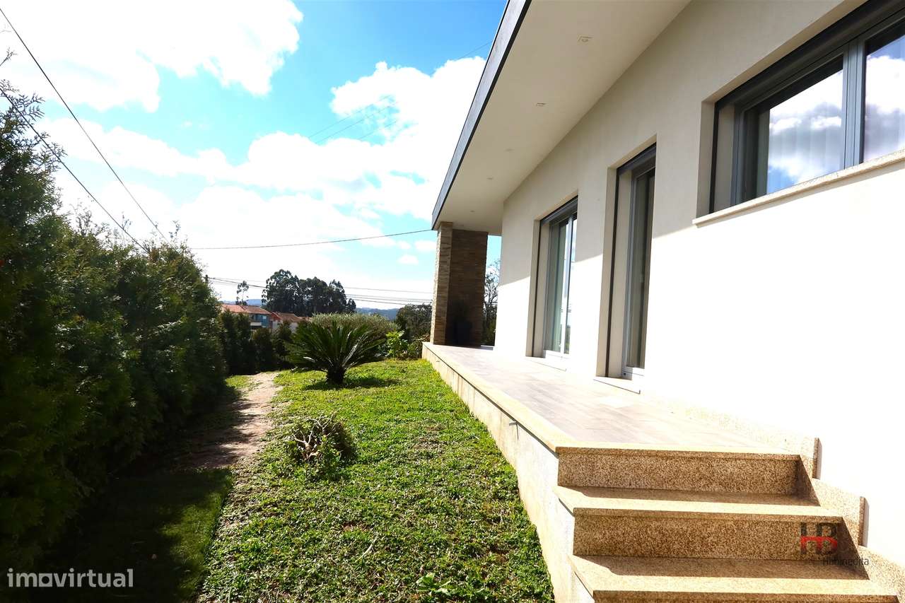 Moradia T3+1 Venda em Gondomar (São Cosme), Valbom e Jovim,Gondomar-26