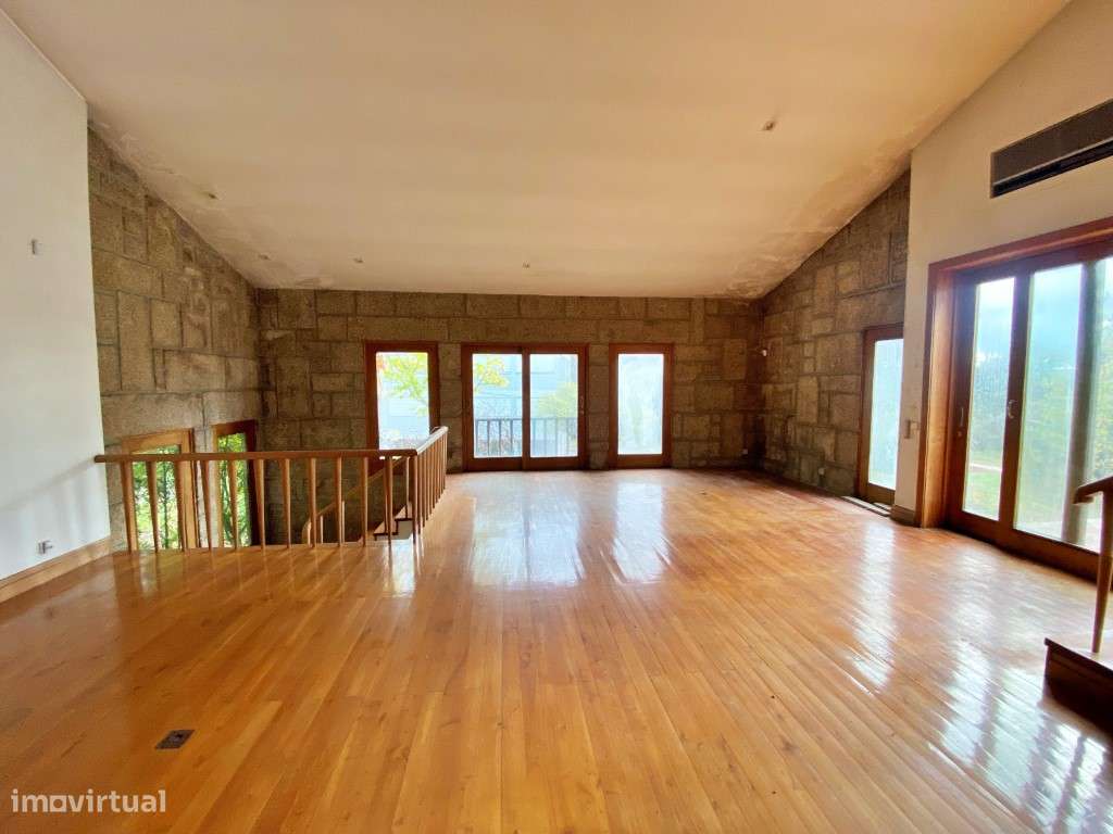 Moradia T4 com piscina em Guimarães - Grande imagem: 5/54