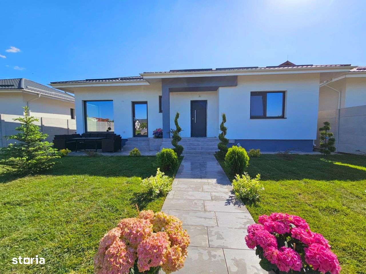 Casa individuala Domnești 4 camere,2 bai, 520 mp teren - Imagine principală: 1/10