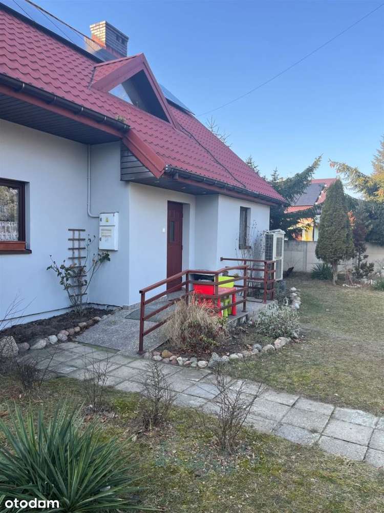 Ładny Dom z Dala od Zgiełku !!!-9