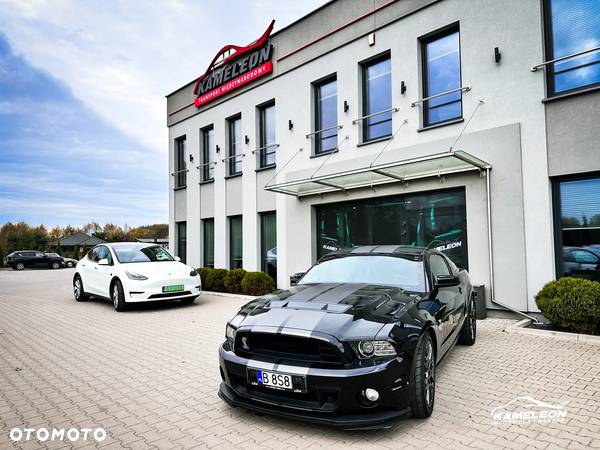 Ford Mustang - 2