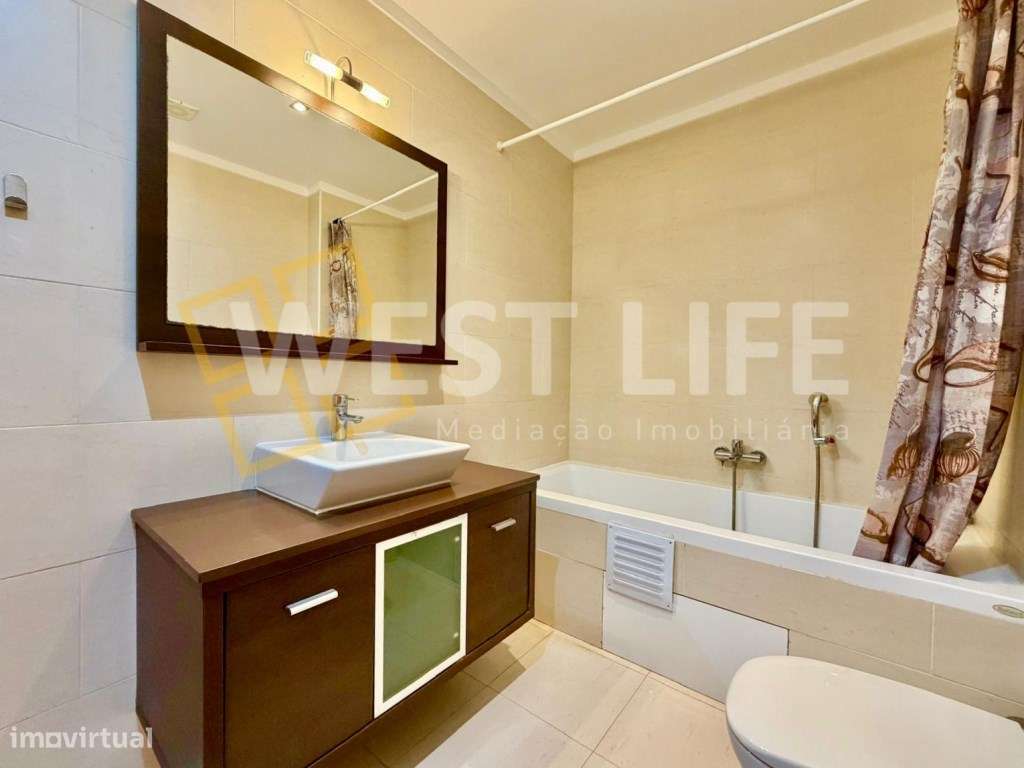 Apartamento T3 Vista Mar no Centro Histórico da Ericeira | EXCLUSIV...-9