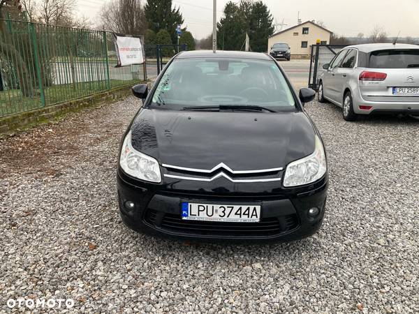 Citroën C4 1.4 16V Advance - 2