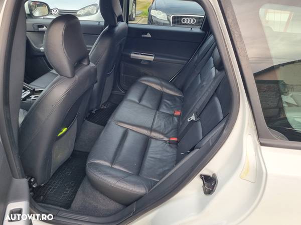 Volvo V50 DRIVe Kinetic - 8