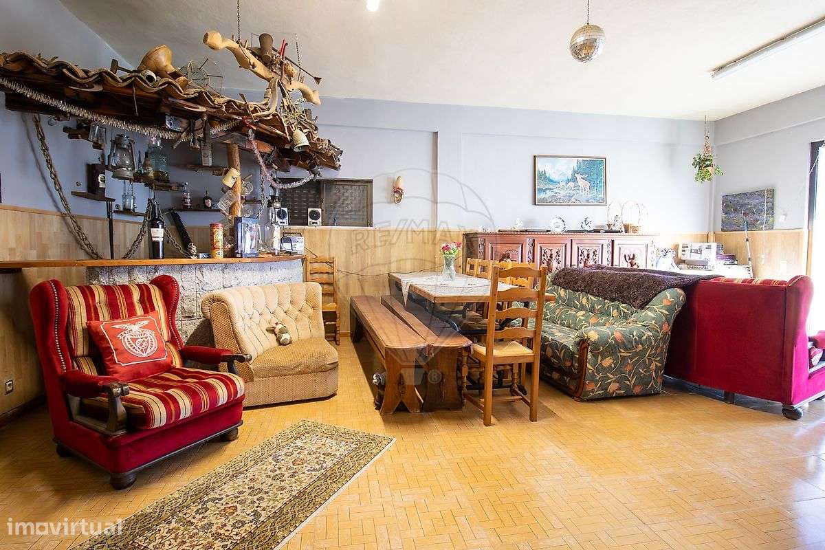 Moradia T4 para venda-30