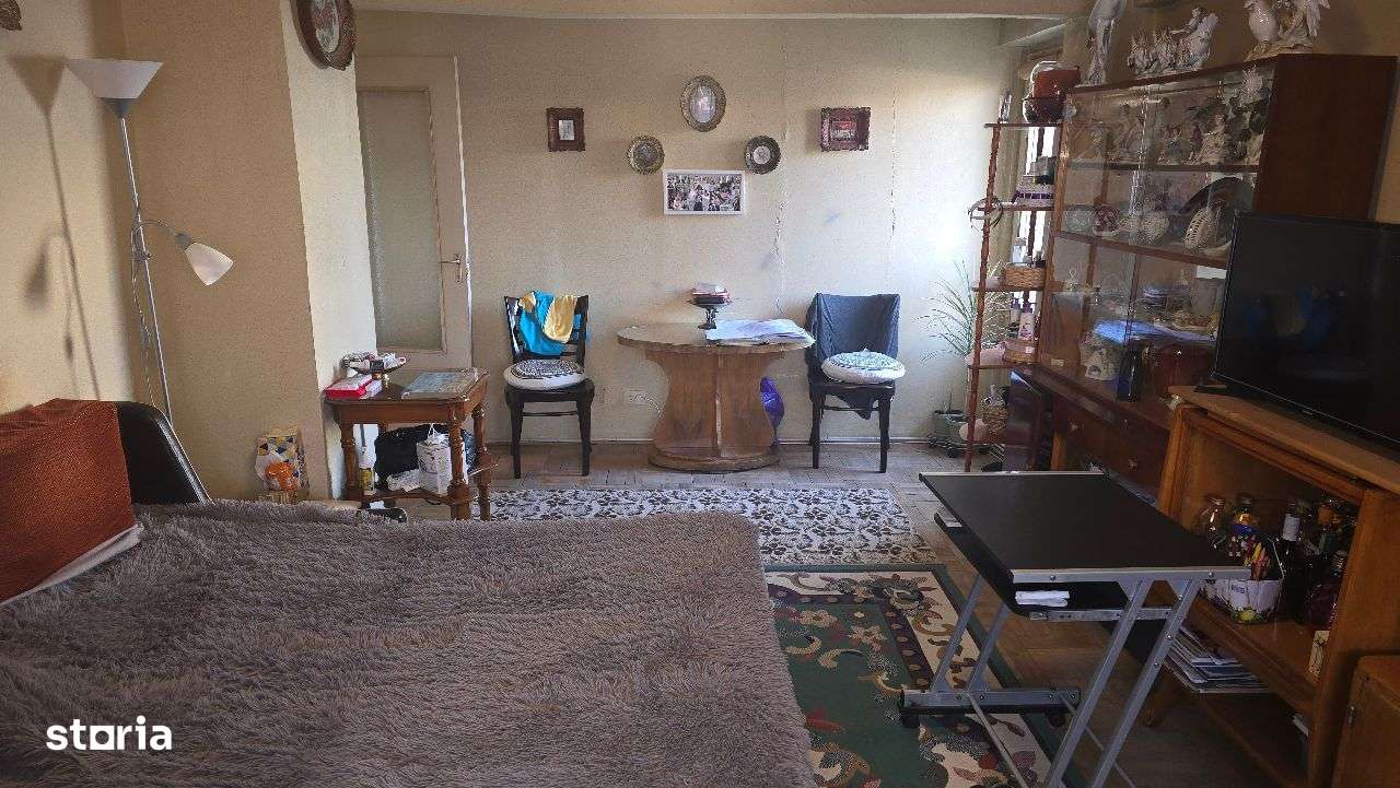 Vand apartament 3 camere decomandat Deva. Lido (Casa de Pensii) et. 2 - Imagine principală: 3/19