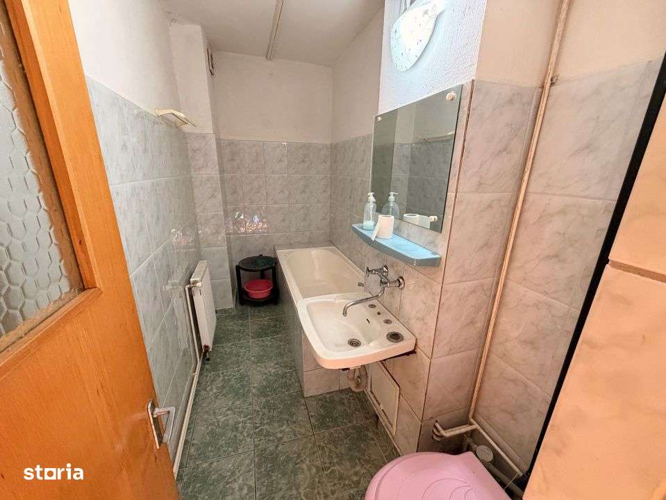 Apartament 3 camere-2 Bai-Balcon -Zona Terezian-4