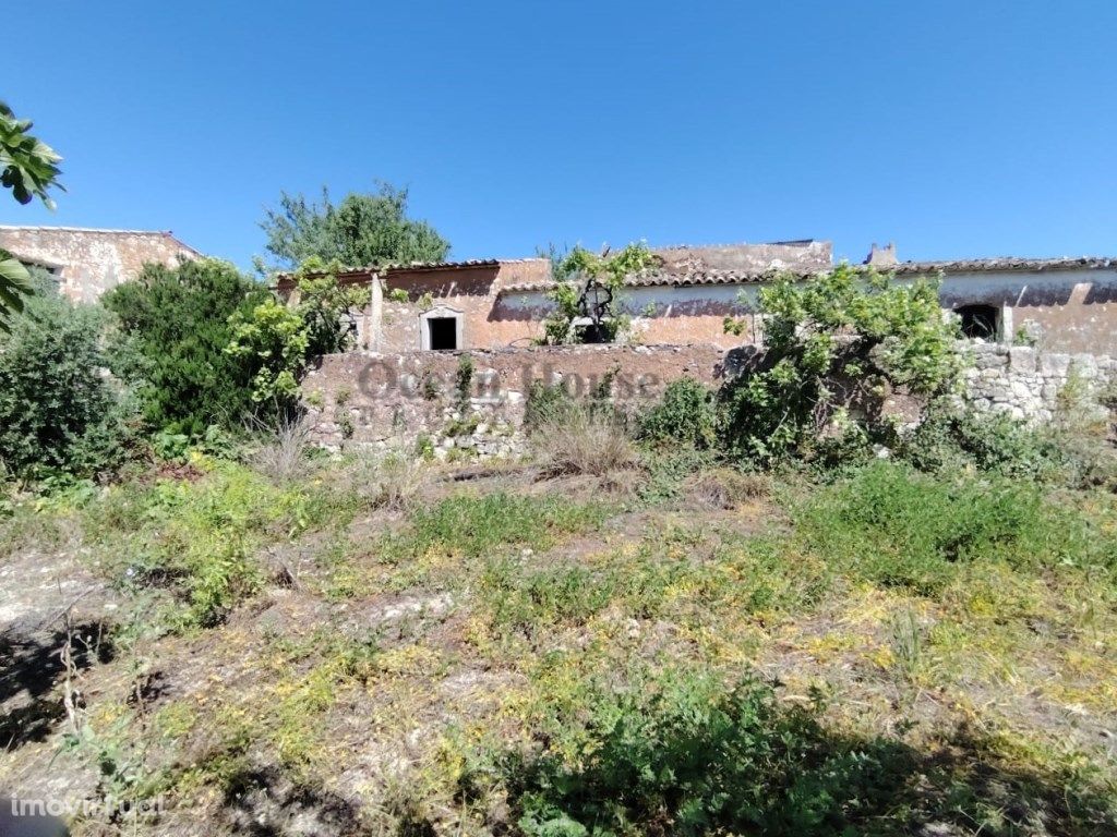 Terreno para construção de moradia com vista mar - Loulé