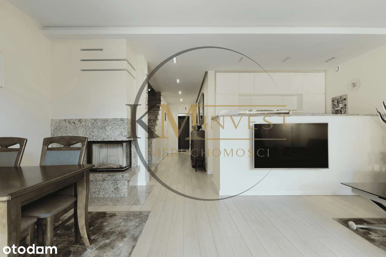 Słoneczny dom z ogrodem, garażem w bryle, kominkiem, w cichej okolicy-4