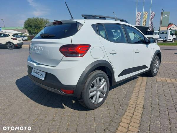 Dacia Sandero Stepway - 3